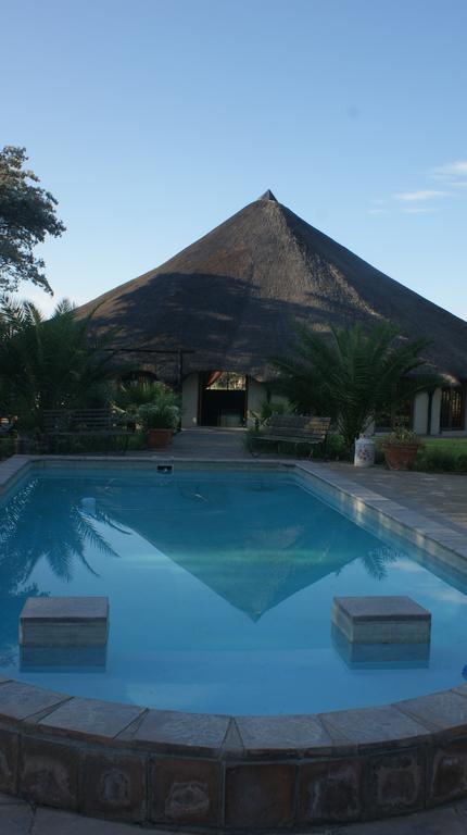 Xain Quaz Camp Hotel Gobabis Eksteriør billede