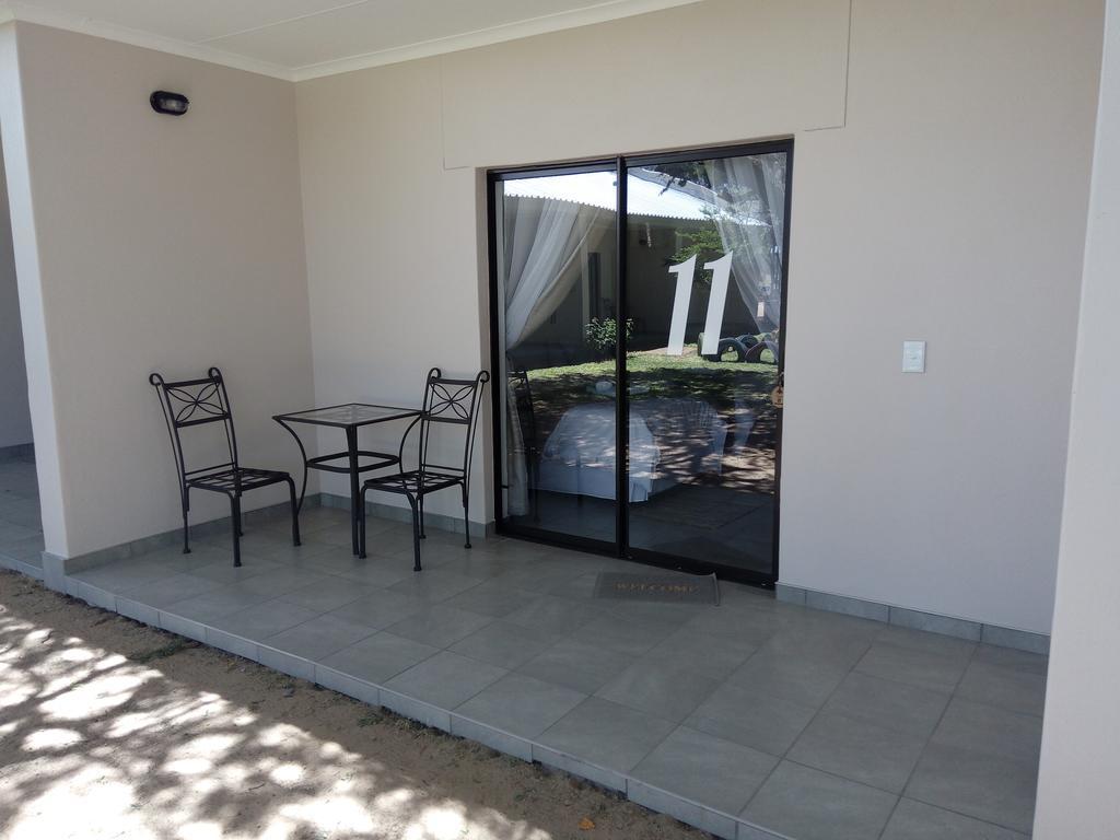 Xain Quaz Camp Hotel Gobabis Eksteriør billede